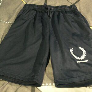 ATHLETIC SHORTS BY FRED PERRY BLACK LARGE.
